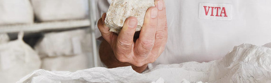Cerámica dental de feldespato, un producto natural